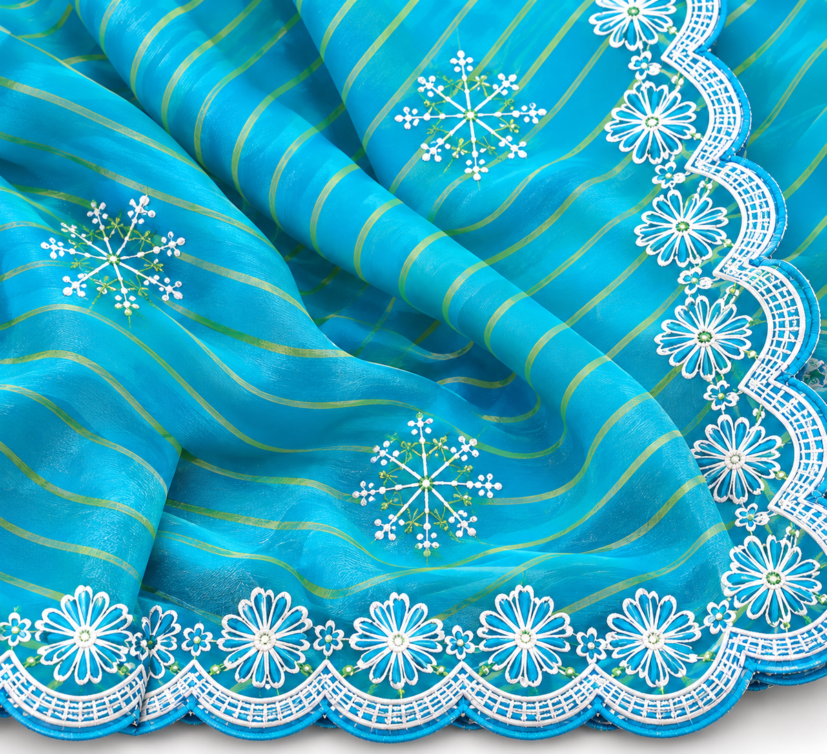 Sky blue lehariya georgette saree – fabric close-up showing wave stripe pattern, snowflake motifs and scalloped lace border